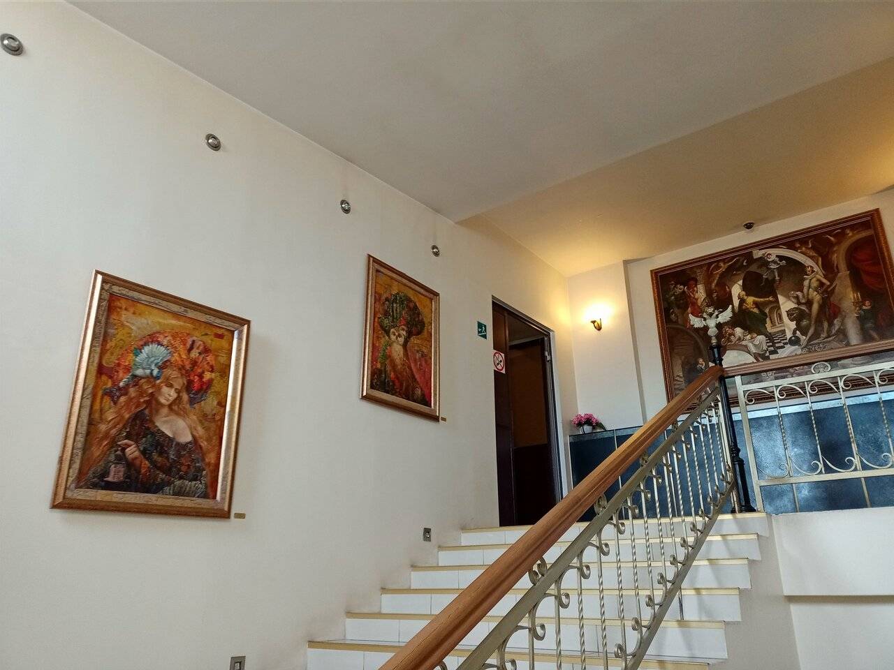 Фото Гостиницы Галерея Санкт-Петербург 108